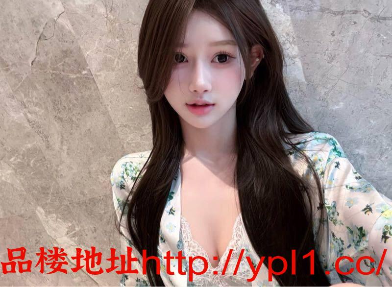 分享05粉嫩妹妹兼职 极品身材粉嫩鲍鱼汁水爆满会夹会舔体验感拉满(可外出)