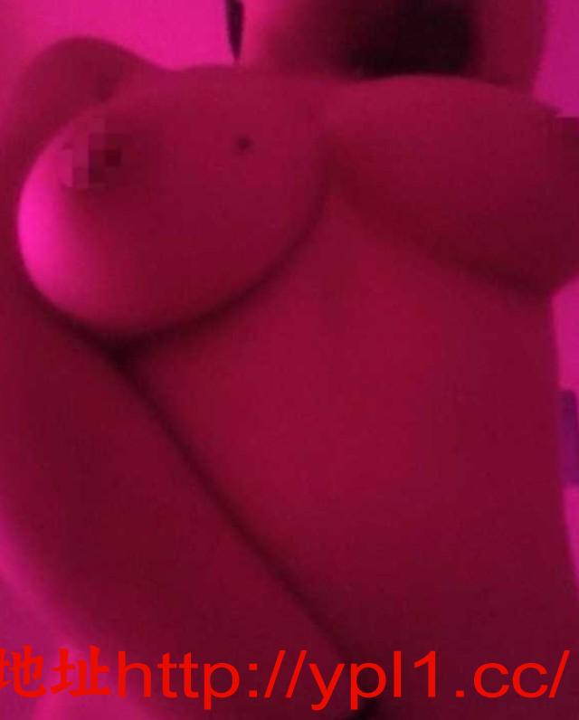 丰满少妇活好翘臀巨乳水漫天