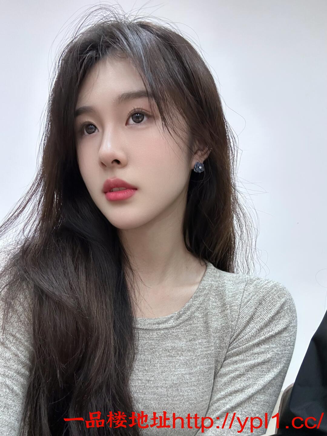 温柔性感白嫩靓丽小妹能上门