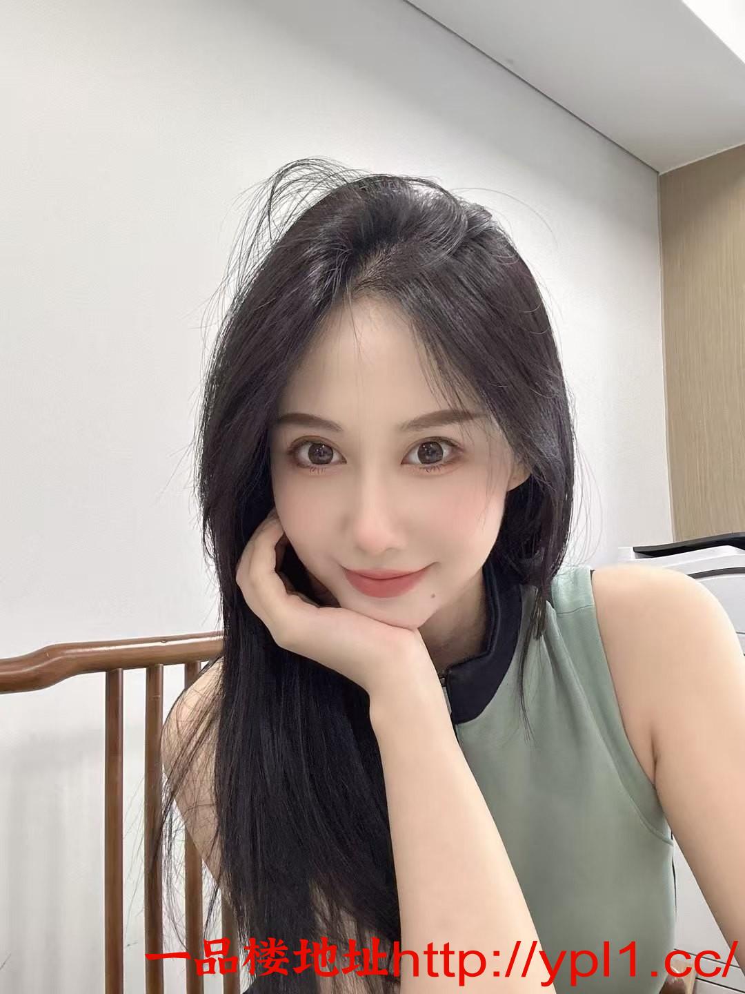 性感极品小姐姐年轻