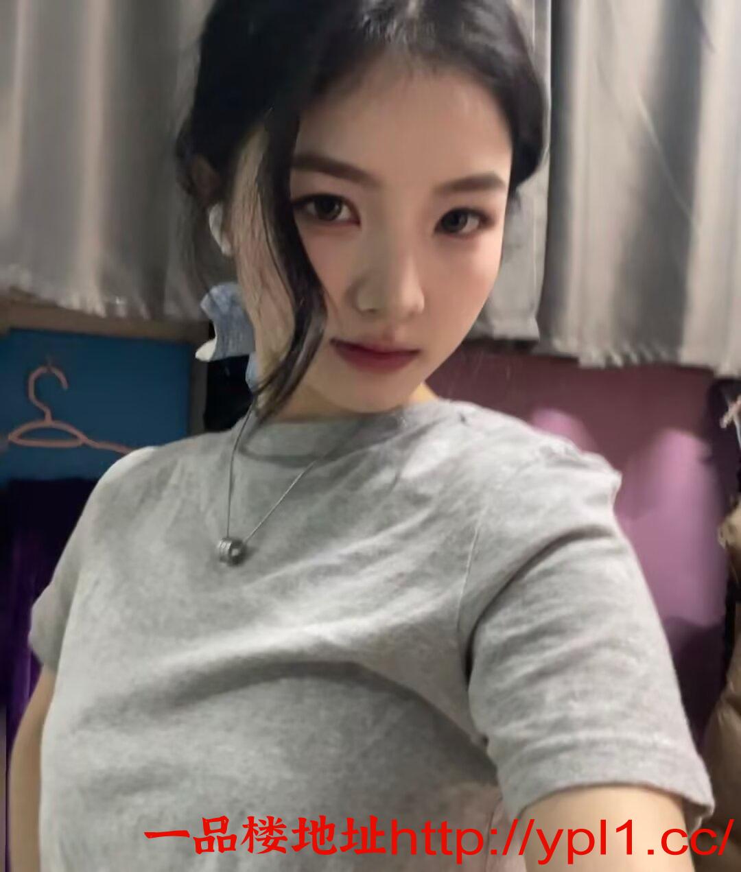 又纯又欲的大波琪琪