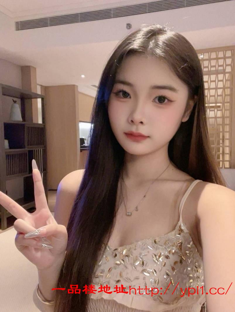 粉嫩水多小姐姐