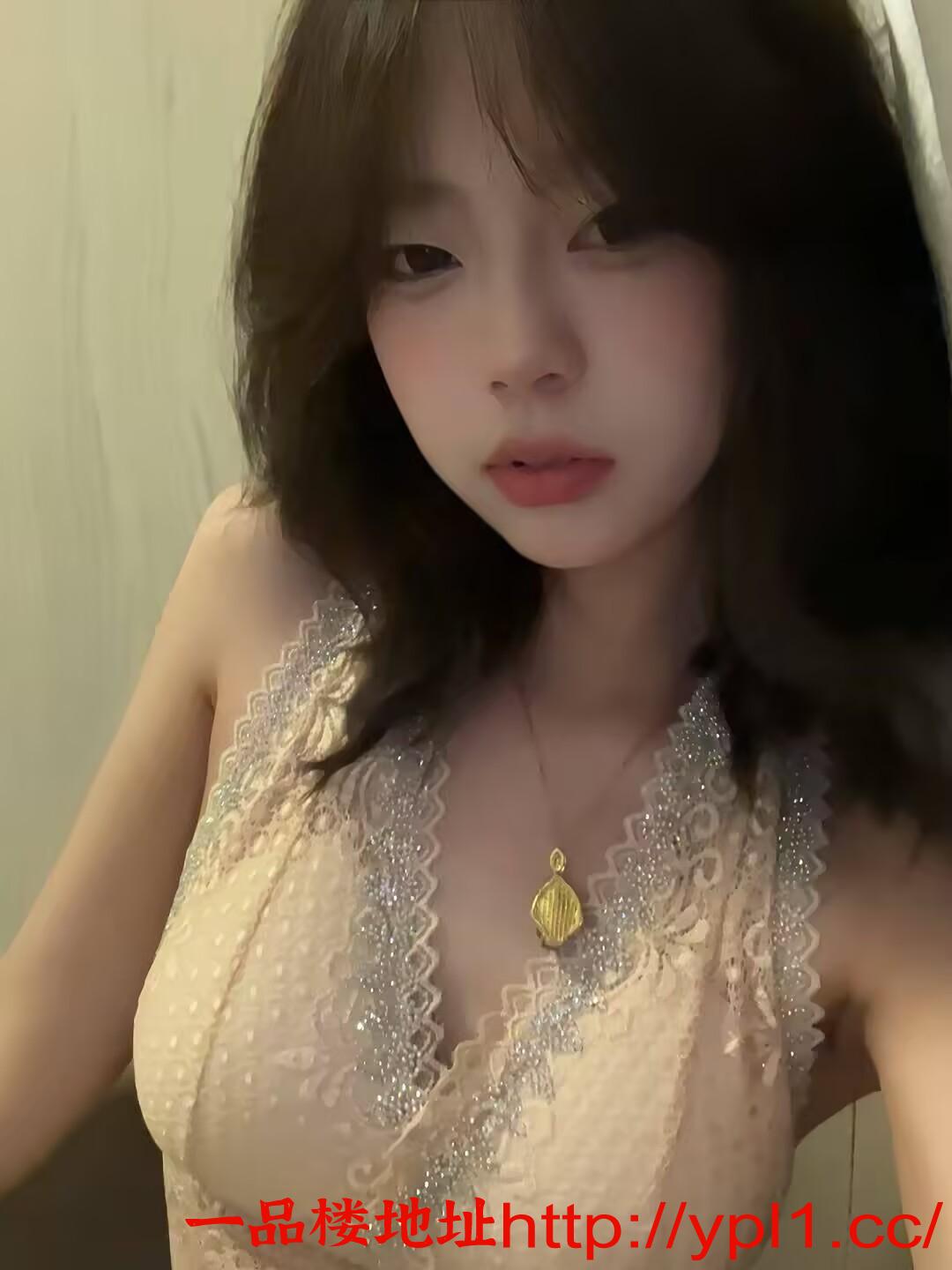 顶级白幼身材妹妹 粉嫩白虎就是天生的精盆可无套