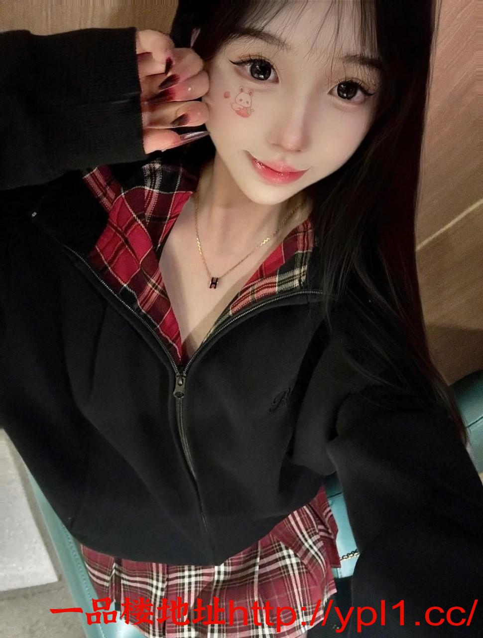 推荐兼职新生赚外快 初恋感觉呻吟声超舒服