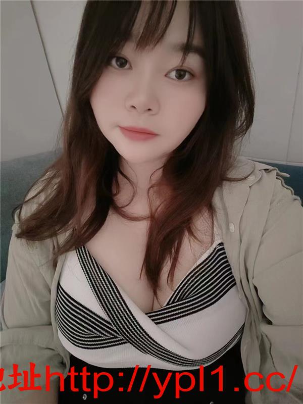 难得的迷人川妹子