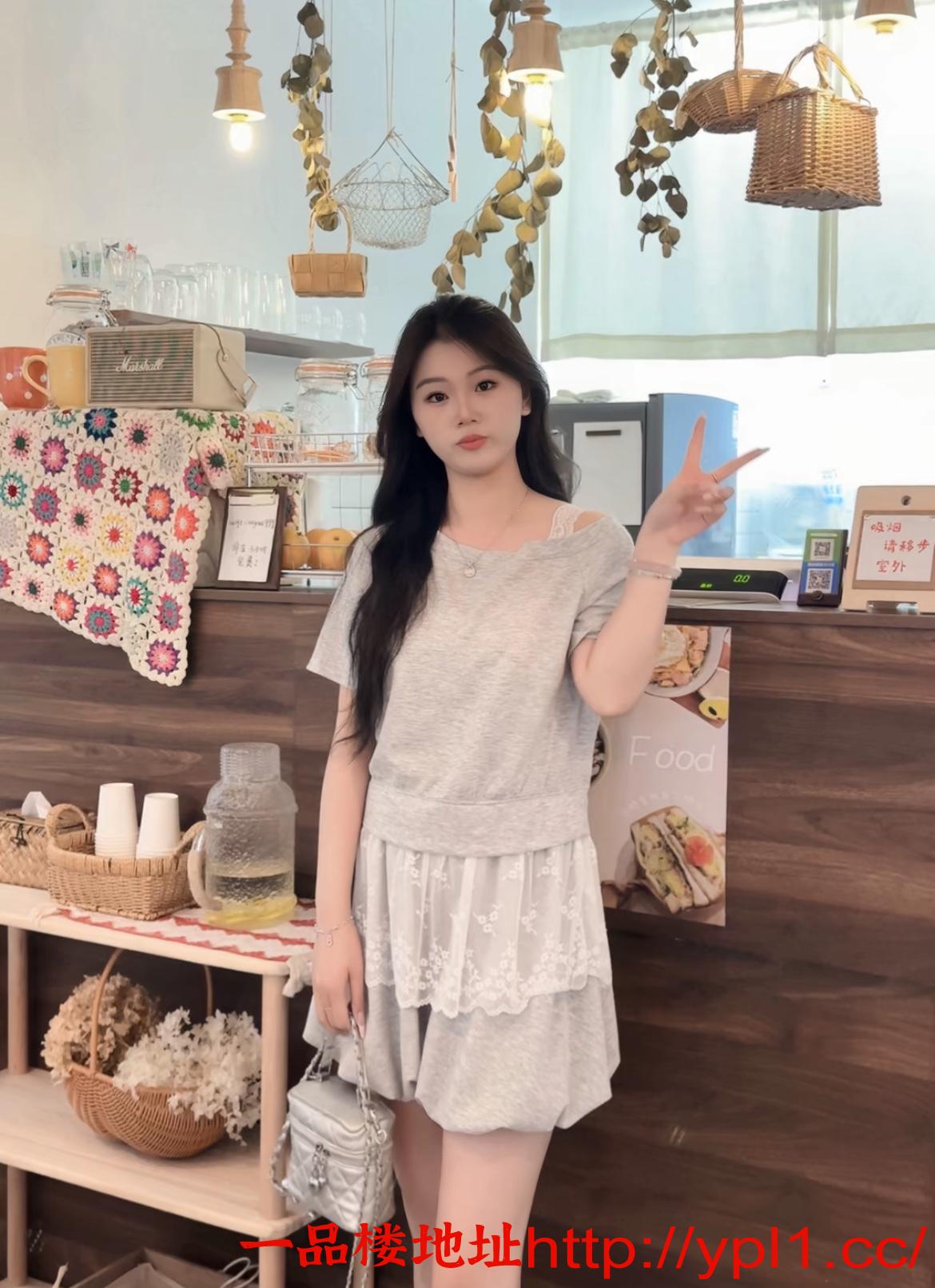 骚妹叫声销魂性感白嫩炮架水多