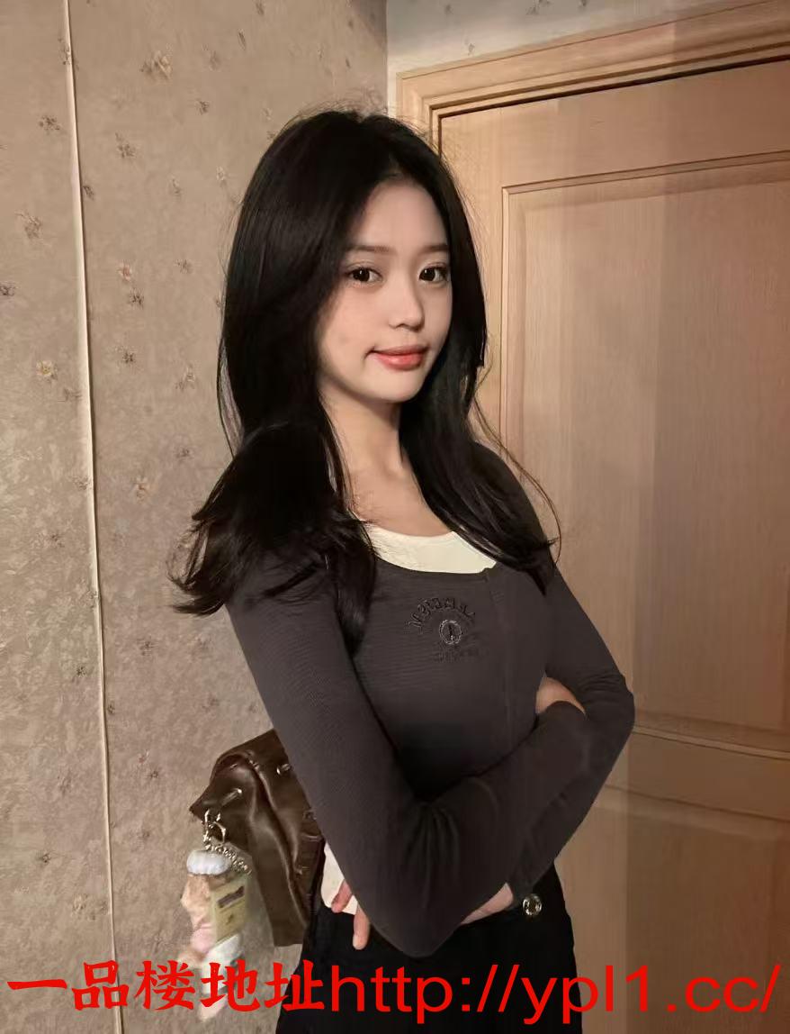 刚下海兼职娇羞小妹白嫩肤滑小穴紧致可上门