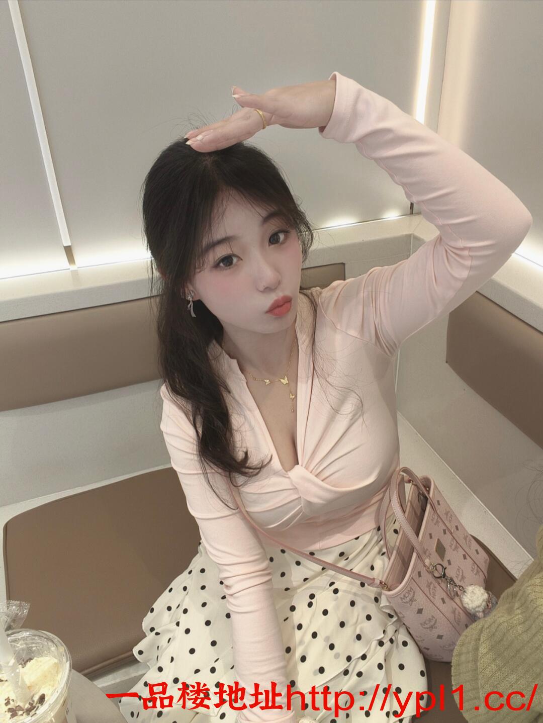 漂亮妹妹刚刚下海活好不催可甜可盐可火辣可上门家教