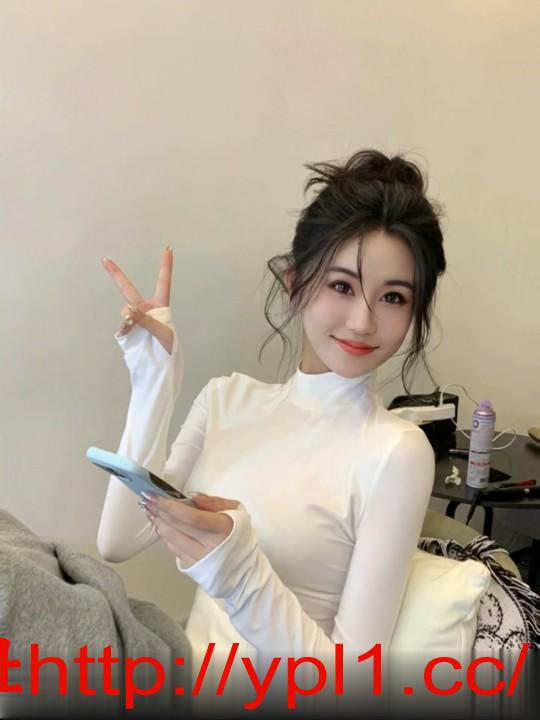 黄金比例小姐姐