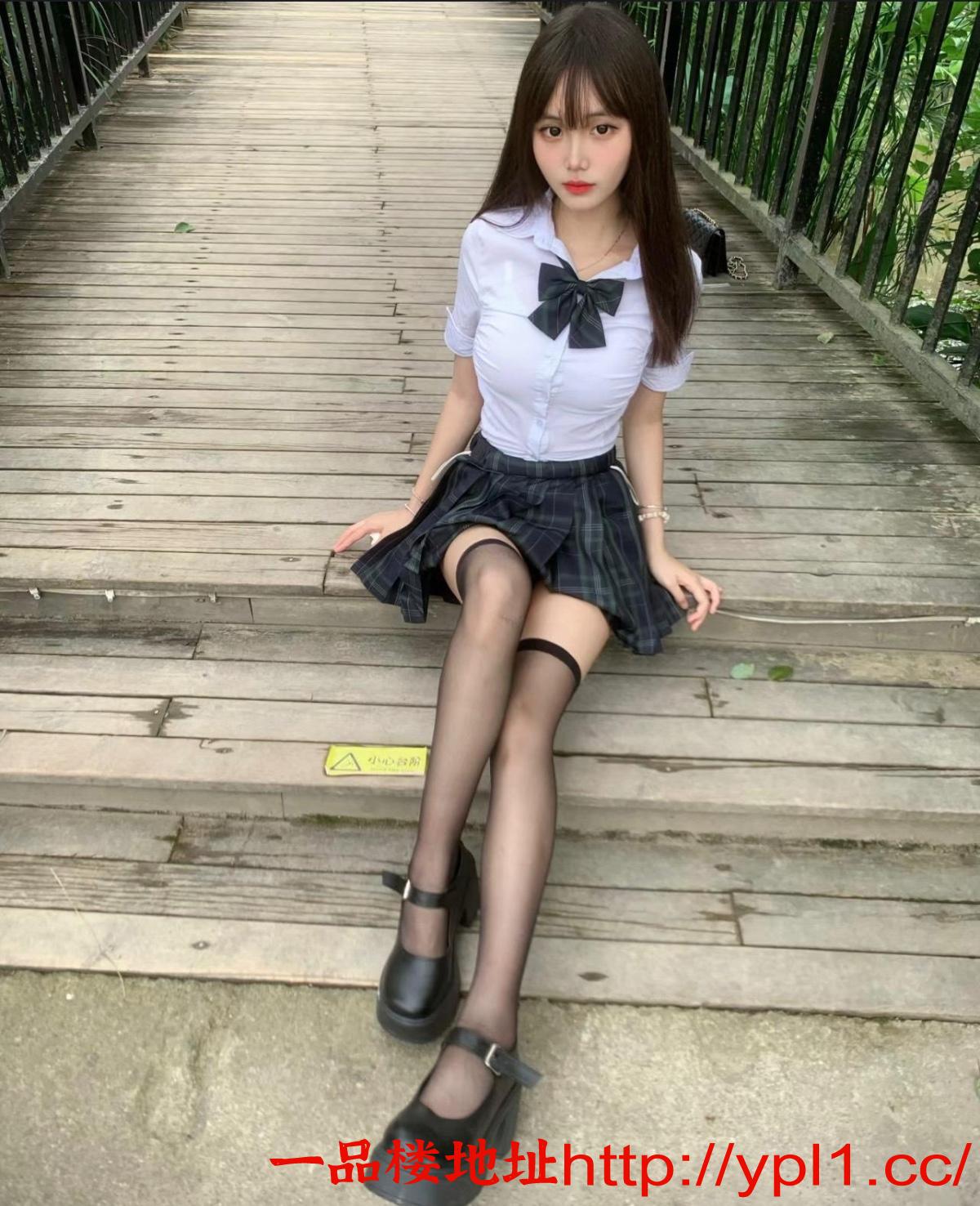 个人兼职嫩妹 粉嫩鲍鱼 非常配合