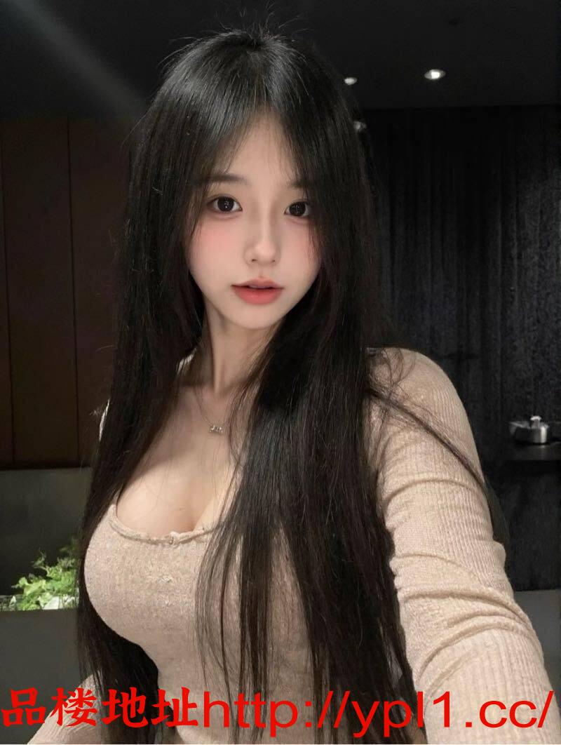 刚破处的乖巧妹子一碰就湿