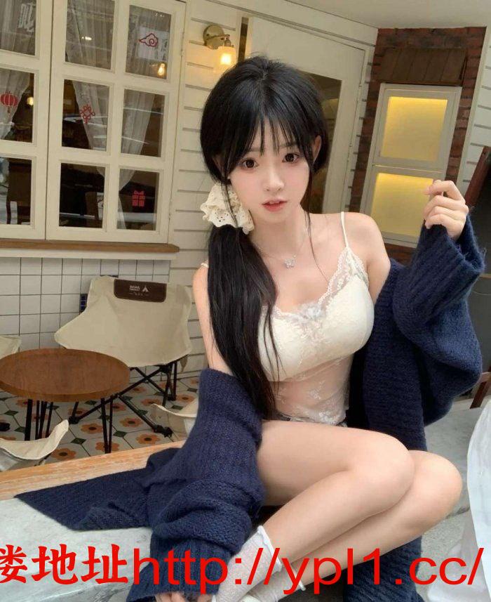 性感诱惑大奶小妹妹