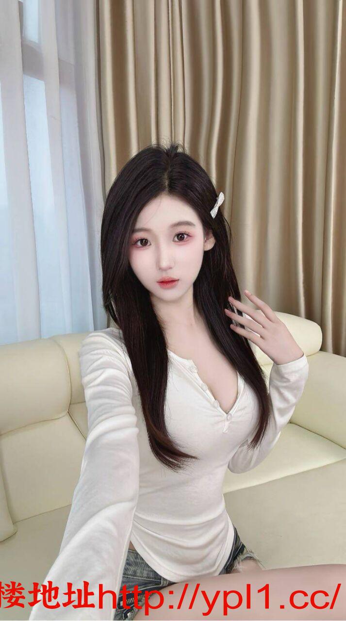 极品长腿大胸妹逼紧会夹很棒