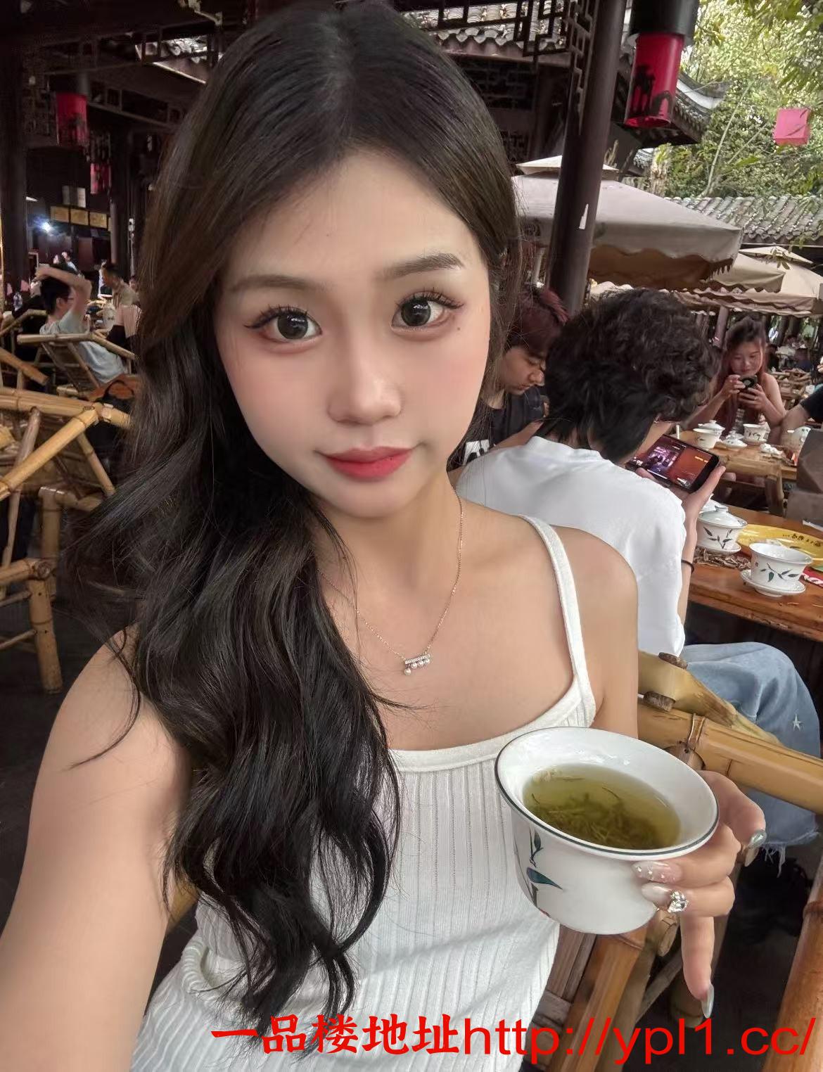 兼职粉嫩多汁性感风骚美人逼紧活多可上门（可语音）