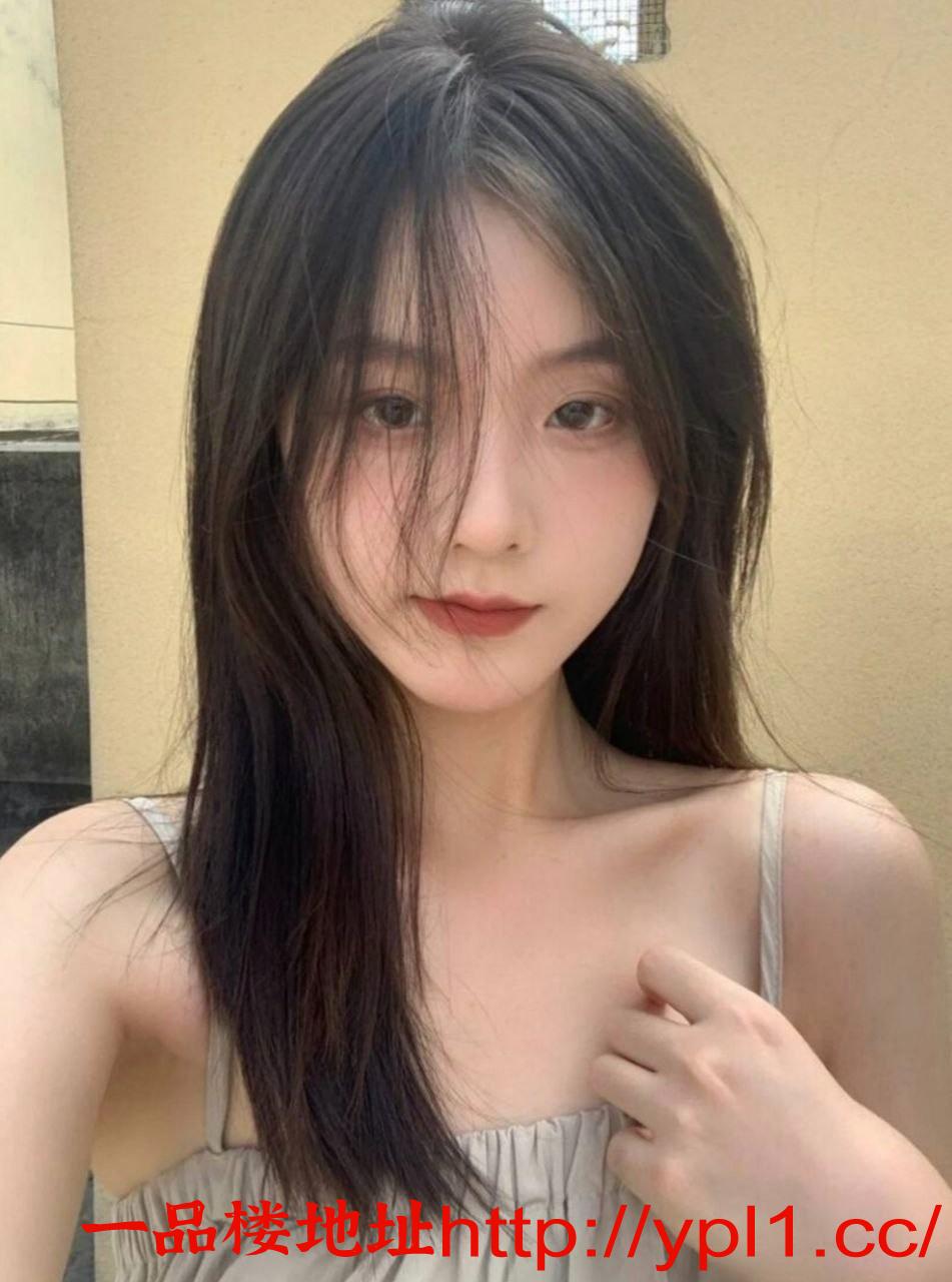 重庆身材很棒技术很哇塞的大胸美女