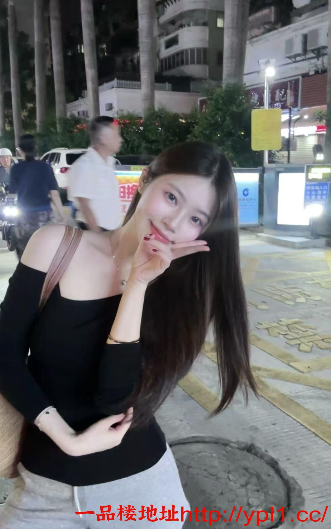 丰满性感兼职小妹出来赚外快懂配合B紧水多