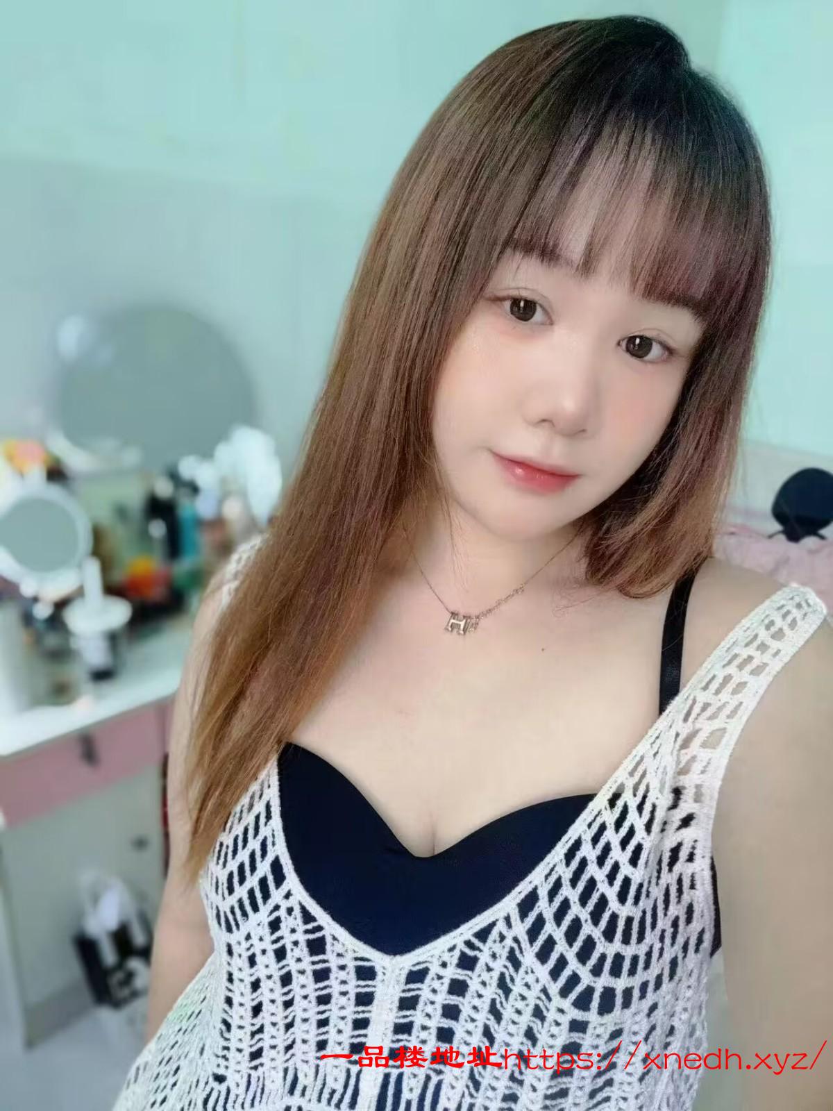 雨花台精神小妹馨儿