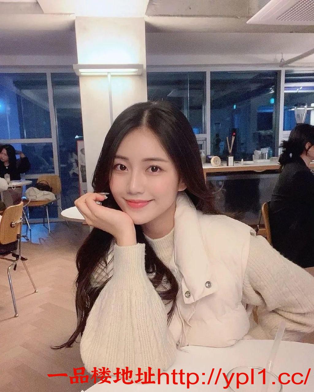 蜀山区，服务一流性感制服诱惑大奶，小姐