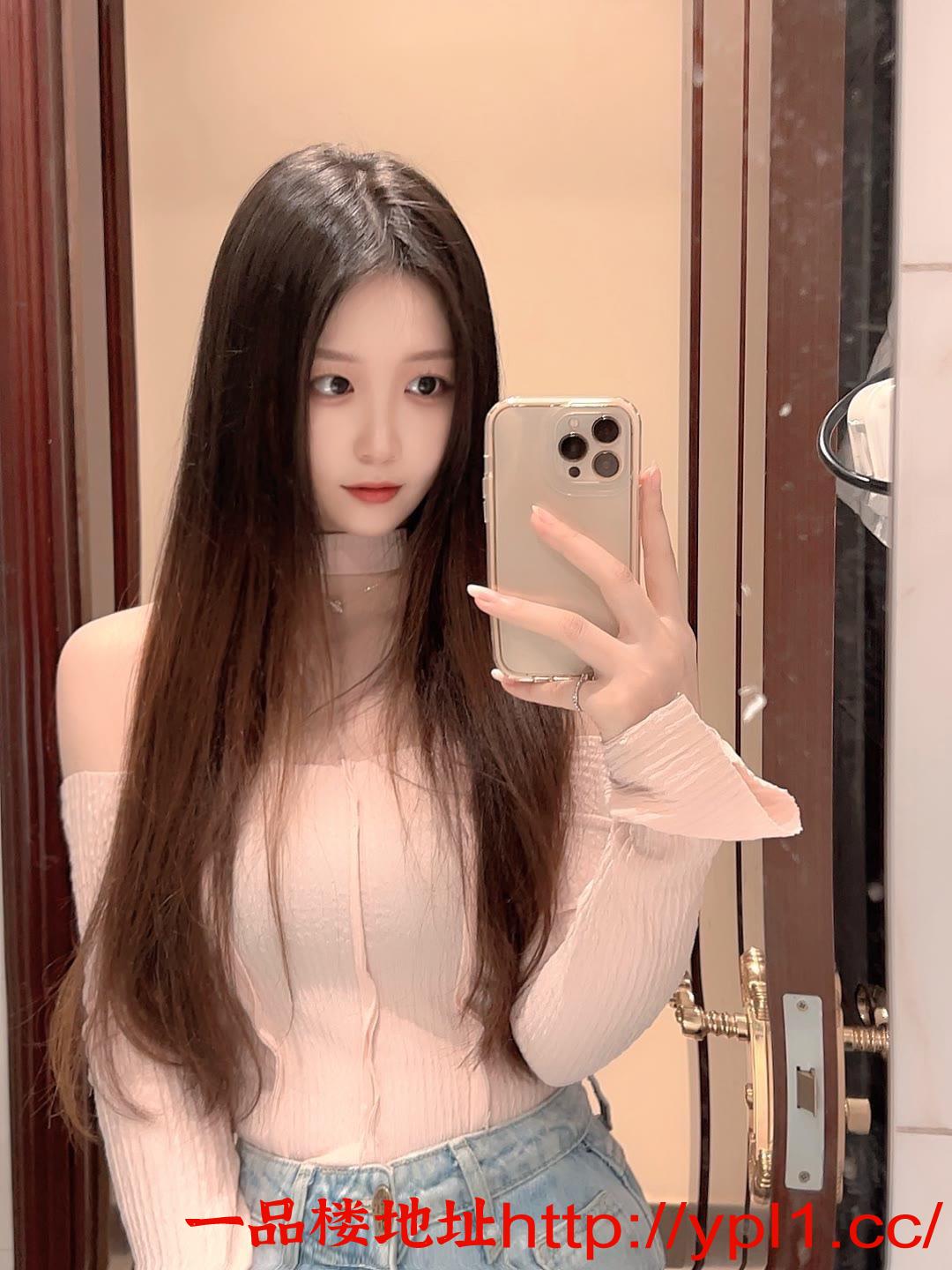 清纯美女幼师兼职