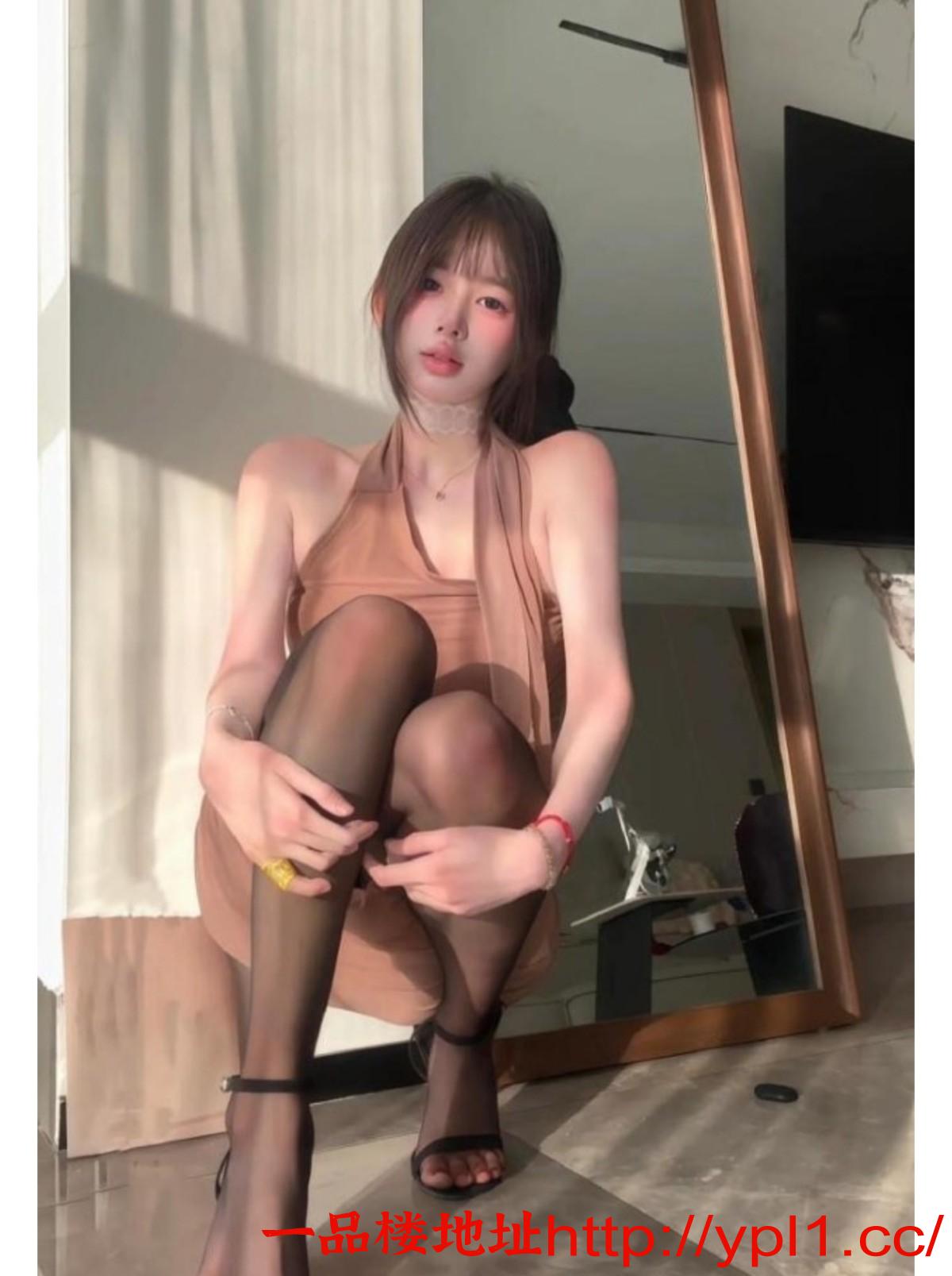 约个人～下海粉嫩丰满妹妹