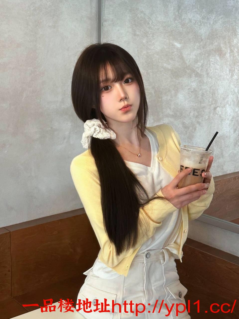 可御可萌 丝袜制服超多水