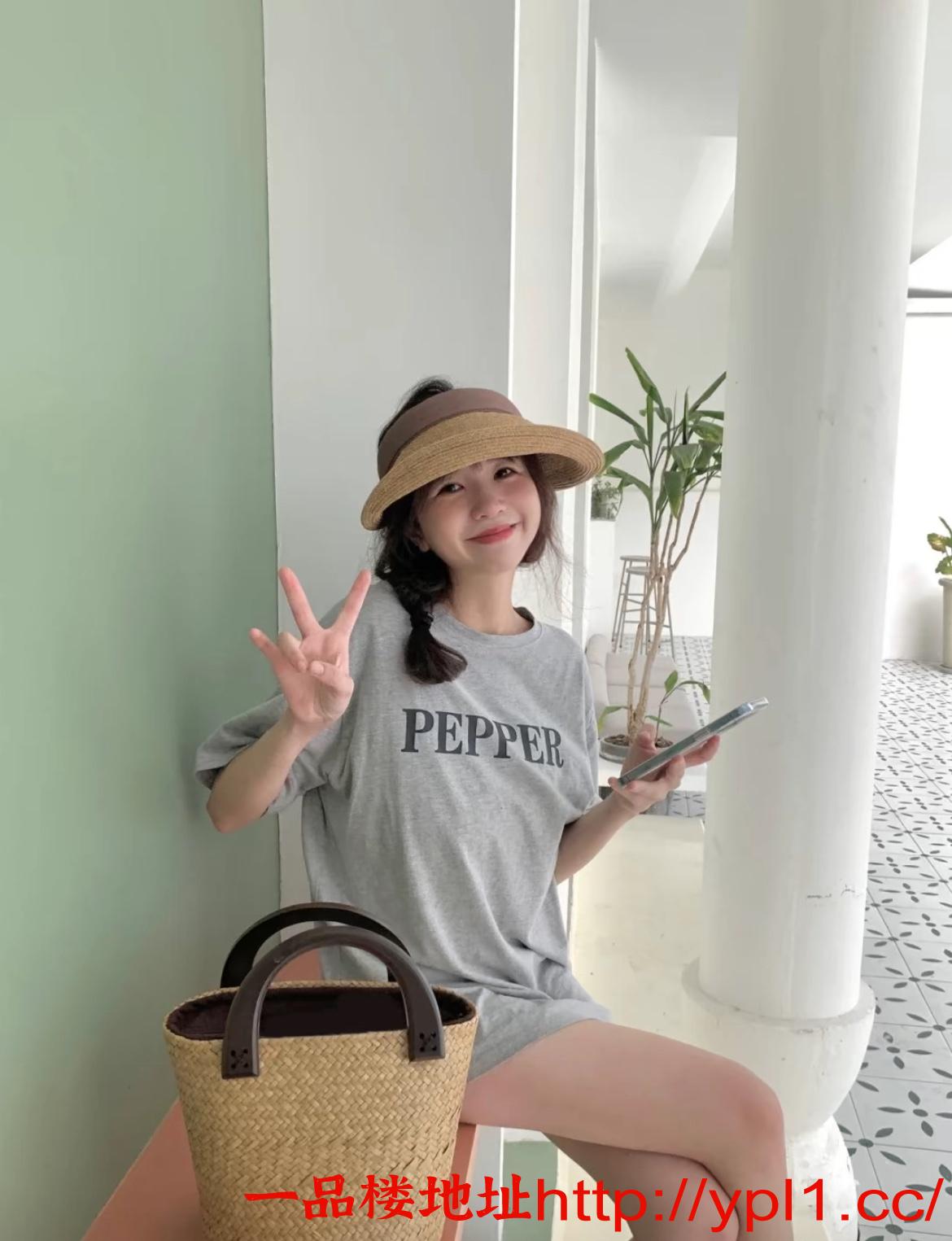 邻居家温柔大姐姐好粉逼刚下海