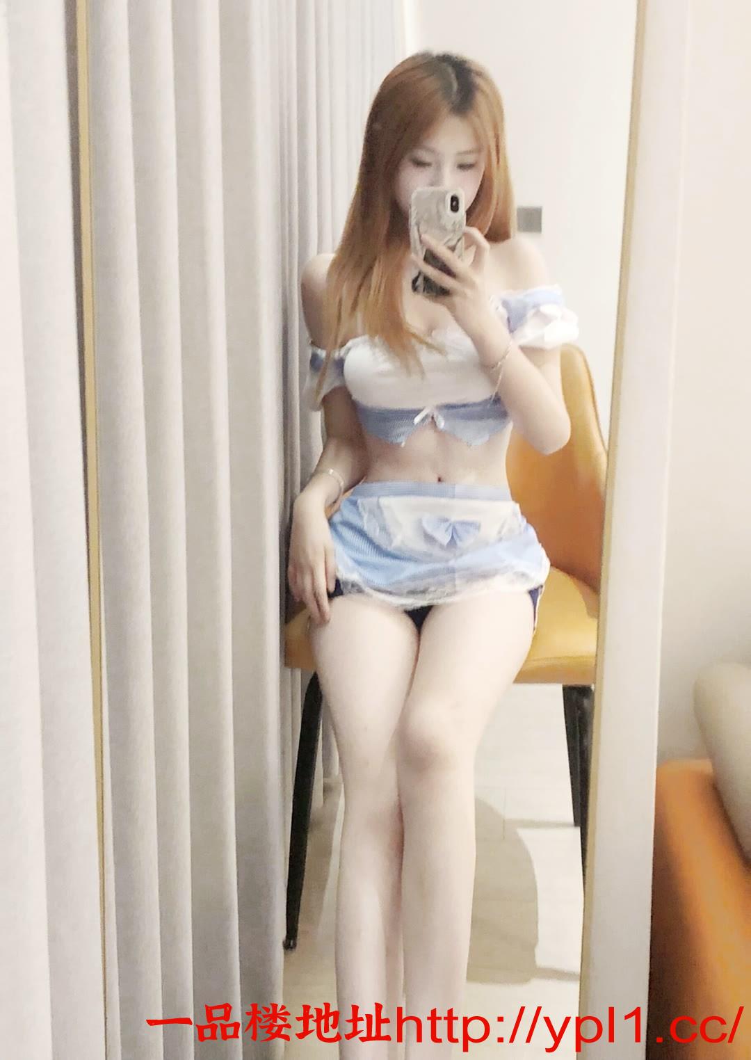 性感多汁丰满小妹