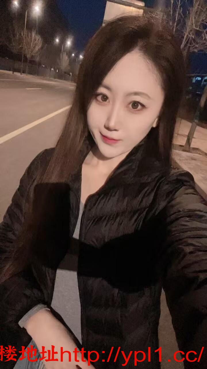 幼师兼职身体好香很会调情还可调教