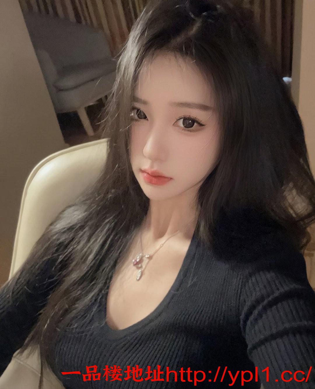 分享05年重庆在校兼职嫩妹 完美身材粉嫩多汁会夹会舔意犹未尽(可外出)