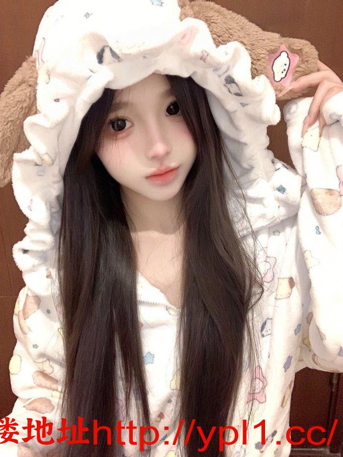 可爱粉逼温柔学生妹