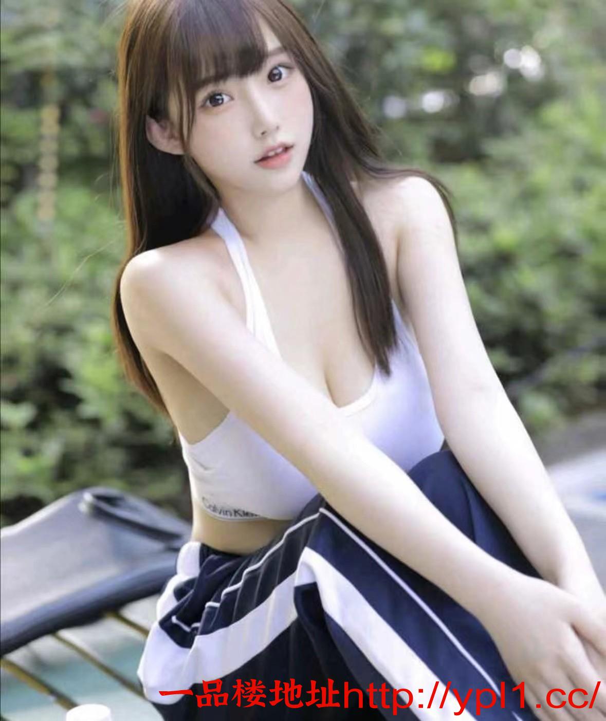 粉嫩水多多姿势多奶子圆润