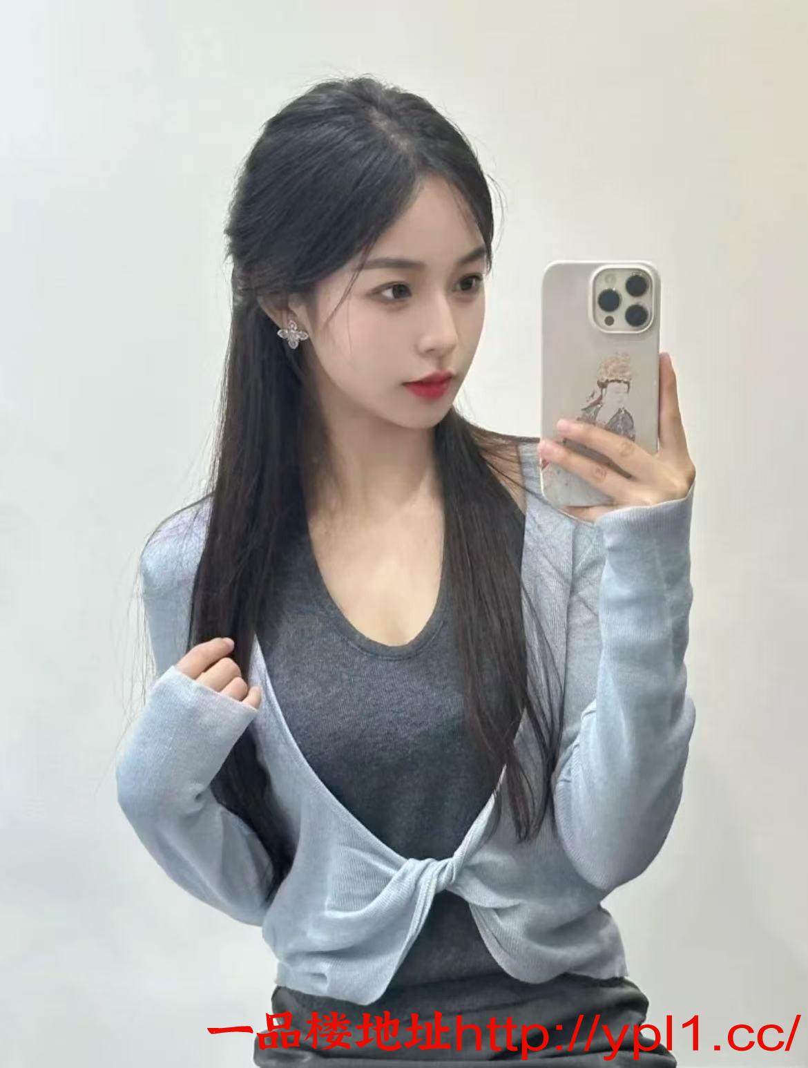 极品高颜值嫩妹完美身材激情呻吟诱惑可上门（可语音）