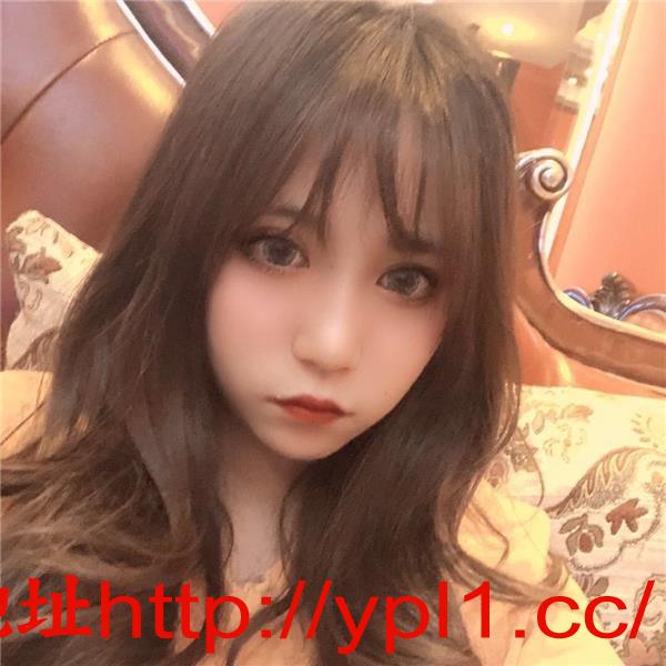 丰满长腿御姐雪儿回归