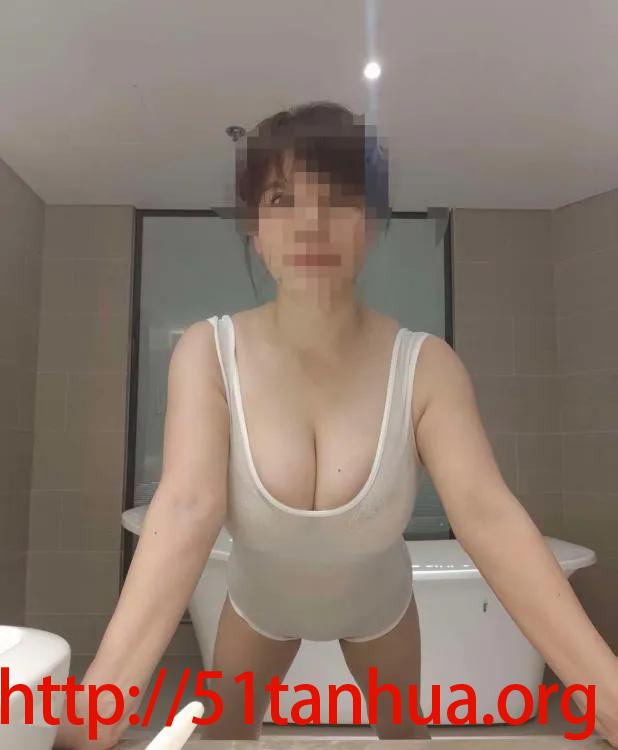 南通可三通G奶熟女